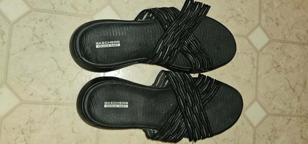 Skechers Goga Mat Black Criss Cross Strap Slide Sandals